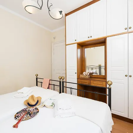 Emily Willa Agios Stefanos Kassiopi