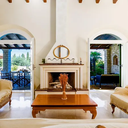 Villa Emily Agios Stefanos (Thinali)