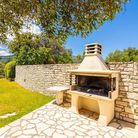 Emily * Agios Stefanos Kassiopi